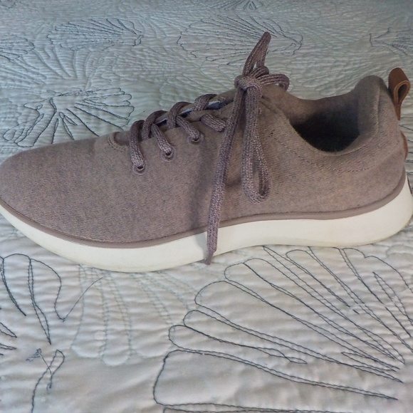Dr Scholl's Free-Step Fabric Sneakers - Picture 1 of 10